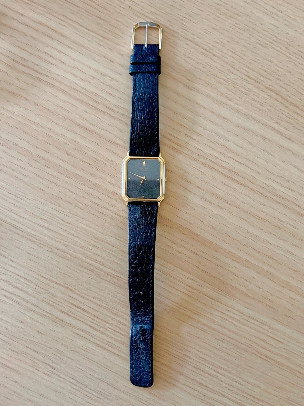 Vintage Seiko Quartz 5P30-5A79 Men’s Tank Watch Black Dial Two Tone